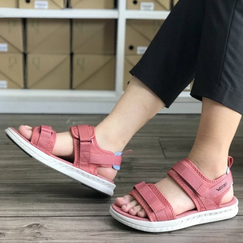 sandal-nu63c1e98d3bbbbe17a.jpg