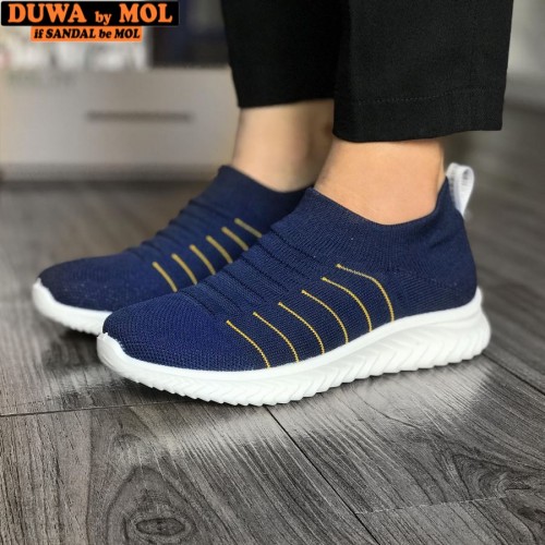 giay-slipon-nu67d46a38f699c8194.jpg