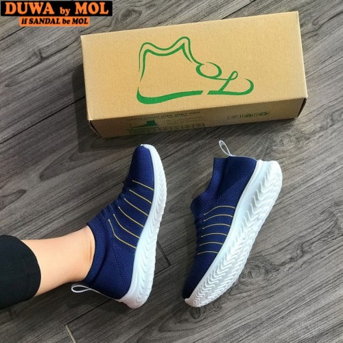 giay-slipon-nu8f85bfe84fa8f8a95.jpg