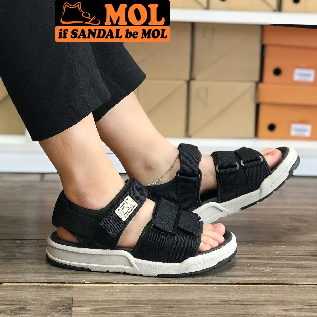 sandal-nam-nu-hieu-mol-ms18044.jpg