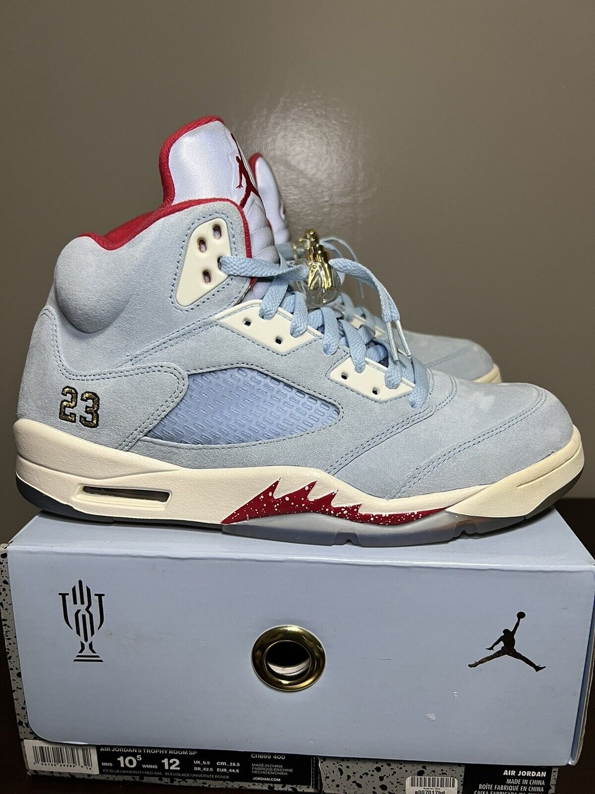 Nike Air Jordan 5 Retro Trophy Room Ice Blue Nike Air Jordan 5 Retro Trophy Room Ice Blue