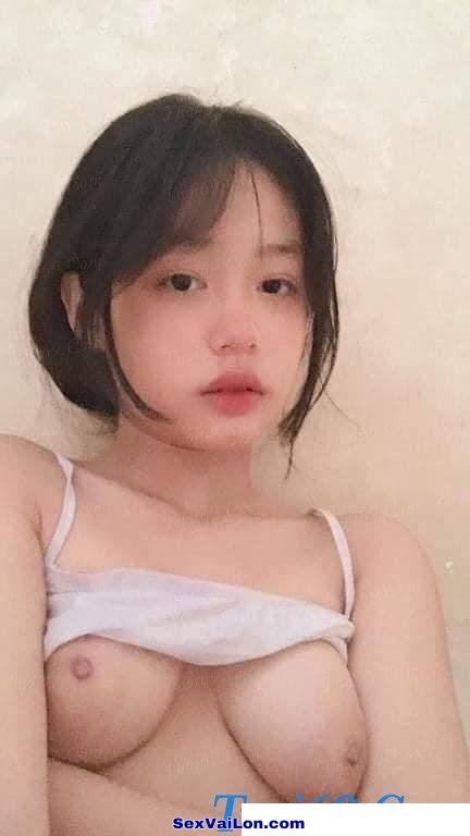 SexVip18.com_tuoi69com-anh-nong-nho-khong-dam-doi-khong-ne-144fcbf9230f929afc.jpeg