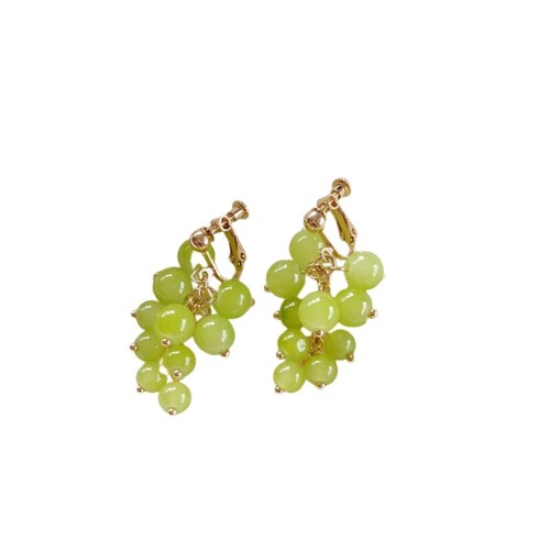 Japanese-Style-Girls-fresh-Green-Grapes-Bunch-Clip-on-Earrings-Round-Crystal-Grape-Shape-Earrings-No-Piercing-Ears-For-Women1709ad429a8d41c5.jpeg