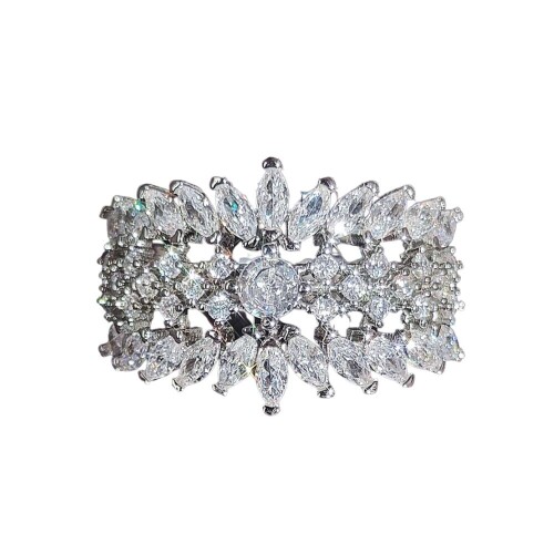 Luxury-Flower-Engagement-Rings-for-Women-Friends-Jewelry-Items07a0b7e4b5d7a632.jpeg