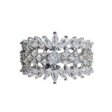 Luxury-Flower-Engagement-Rings-for-Women-Friends-Jewelry-Items07a0b7e4b5d7a632