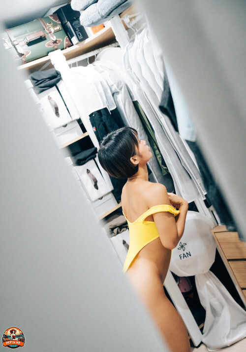Booty-Queen---Girl-Friend-607e0577f014802ec5.jpeg