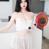 Laura-01e89b23d811081806