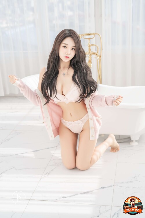 Zzyuri---Homebody-0178db5ed258d26b20.jpeg