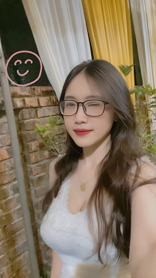 Kim-Phng-Summer-102652acb9522257a9.jpeg