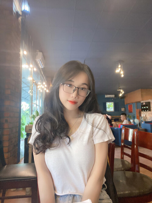 Kim-Phng-Summer-13441b0548b0a9b512.jpeg